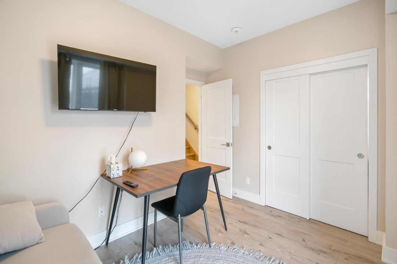 Waterfall Wonderstay 3 Beds 2 Bathroom Condo Niagara Bagian luar foto